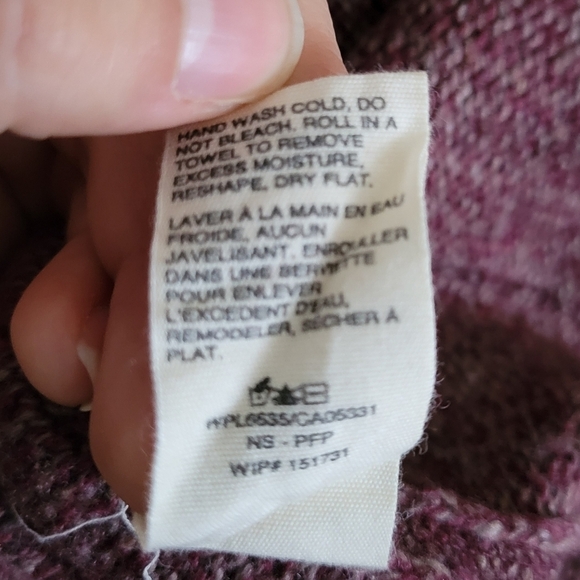 Woolrich Women's Maroon Hooded Button Front Cardigan Sweater - Picture 10 of 10